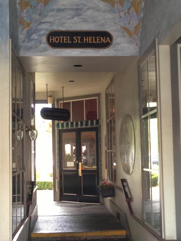 Hotel Сент-Хелина Экстерьер фото